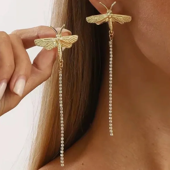 Zara Vintage Metal Dragonfly Rhinestone Tassel Dangling Earrings - Picture 2 of 6